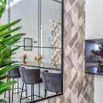 Apartman Vivi Homes - Apollo Luxury, Pool, Gym & Fuengirola