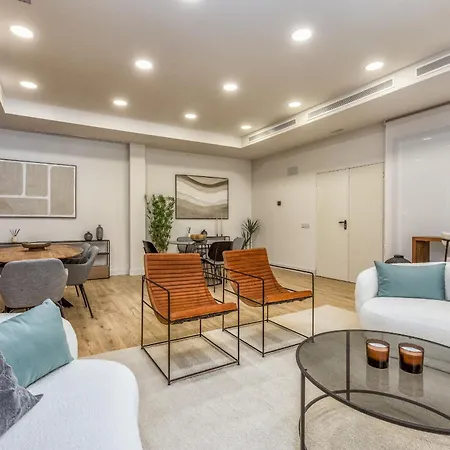 Apartment Vivi Homes - Apollo Luxury, Pool, Gym &