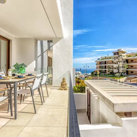 Apartment Vivi Homes - Apollo Luxury, Pool, Gym & Fuengirola